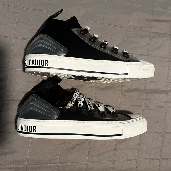 Christian Dior walk n‎ Dior Black and white high top sneaker size 39